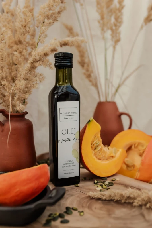 olej z pestek dyni tłoczony na zimno nierafinowany 250 ml świeży